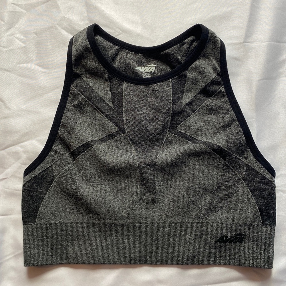 Avia black sports top size medium